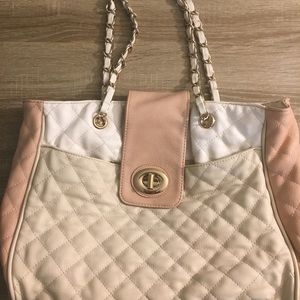 Quilted pink and white tote